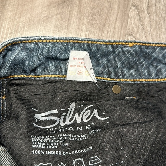 Silver Jeans Aiko Boot Cut Jeans - Picture 10 of 10